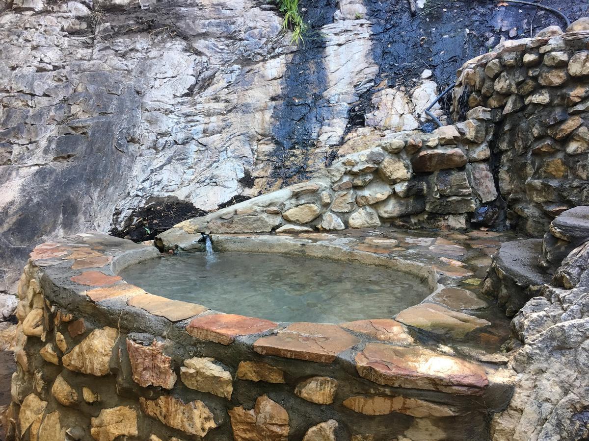 The Baths Natural Hot Springs 시트러스달 외부 사진